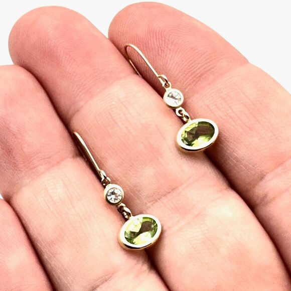 14K Yellow Gold Womens Earrings Green Peridot White Topaz Pierced - Picture 1 of 4